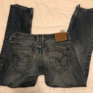 Levi’s 514 Slim Straight Jeans